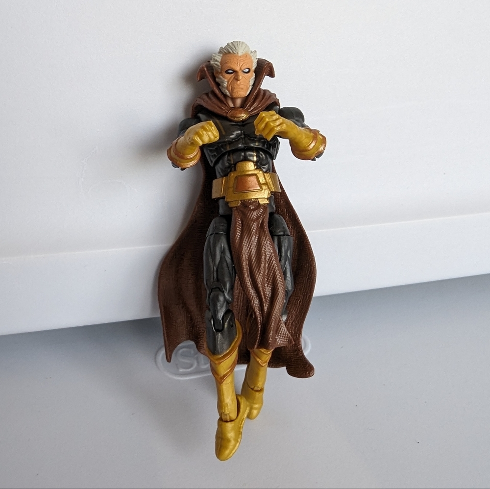 Marvel The Collector Contest Of Champions 4" Action Figure 2018 Brown Universe